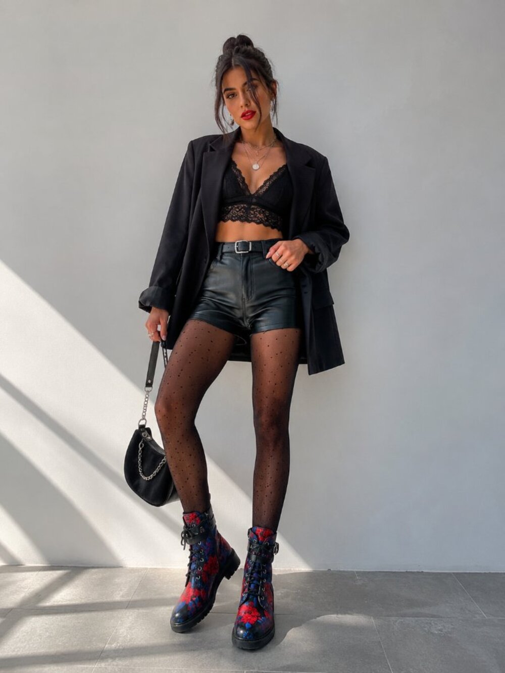 ShoeDazzle Floral Combat Boots | Black Red Blue Lace-Up Buckle Boots | Size 9
